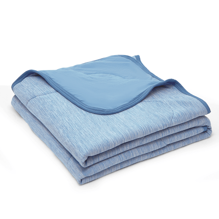 11.11 Bundle C - Cryocool Blanket (Queen) + Exceed Down Pillows 2pcs (Free 2x Anti Bacterial Copper Bath Towel Worth $27.80)